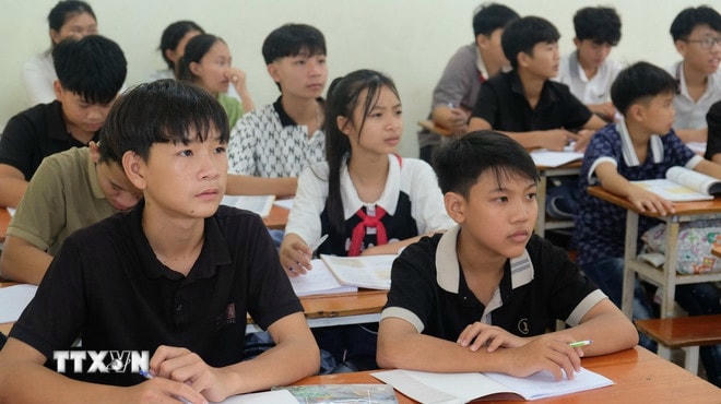 (Ảnh: Bích Huệ/TTXVN) ttxvn-day-them.jpg