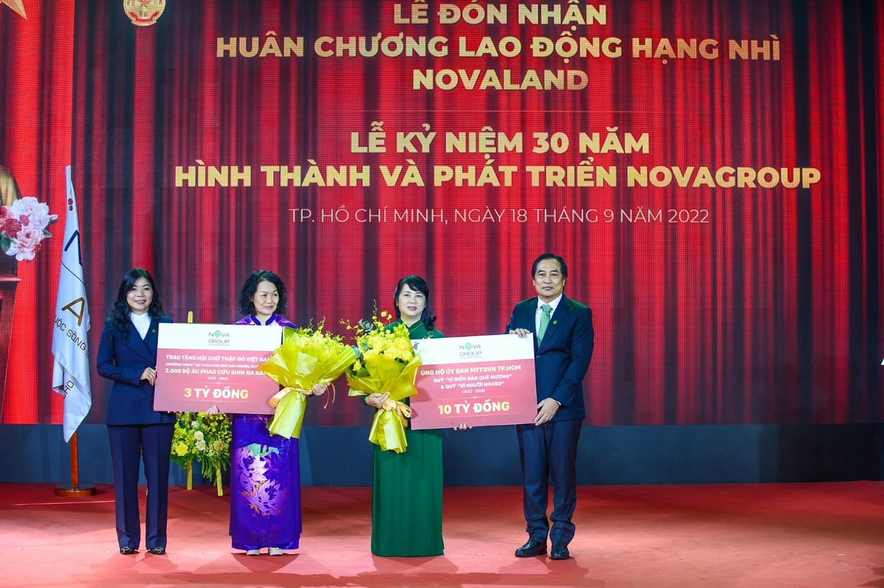 NovaGroup cam kết đồng hành cùng Mặt trận Tổ Quốc Việt Nam TP.HCM và Hội chữ thập đỏ Việt Nam trong thời gian tới.