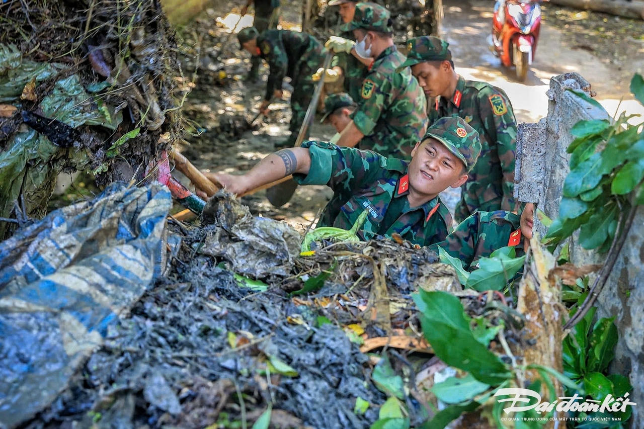 nuoc_rut_le-khanh9.jpg