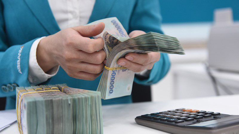 Ngân hàng Nhà nước chi nhánh TP HCM khẳng định sẽ đáp ứng tốt nhu cầu về vốn cho các ngành sản xuất.