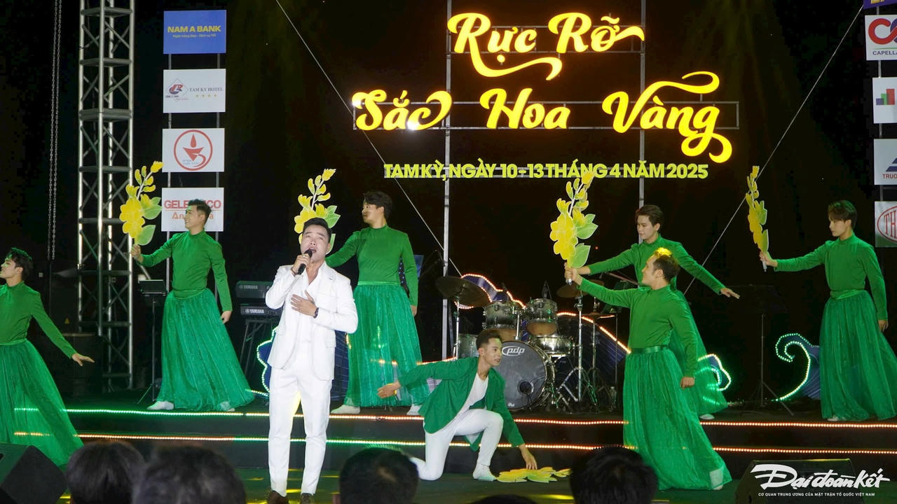 HOA SUA 4
