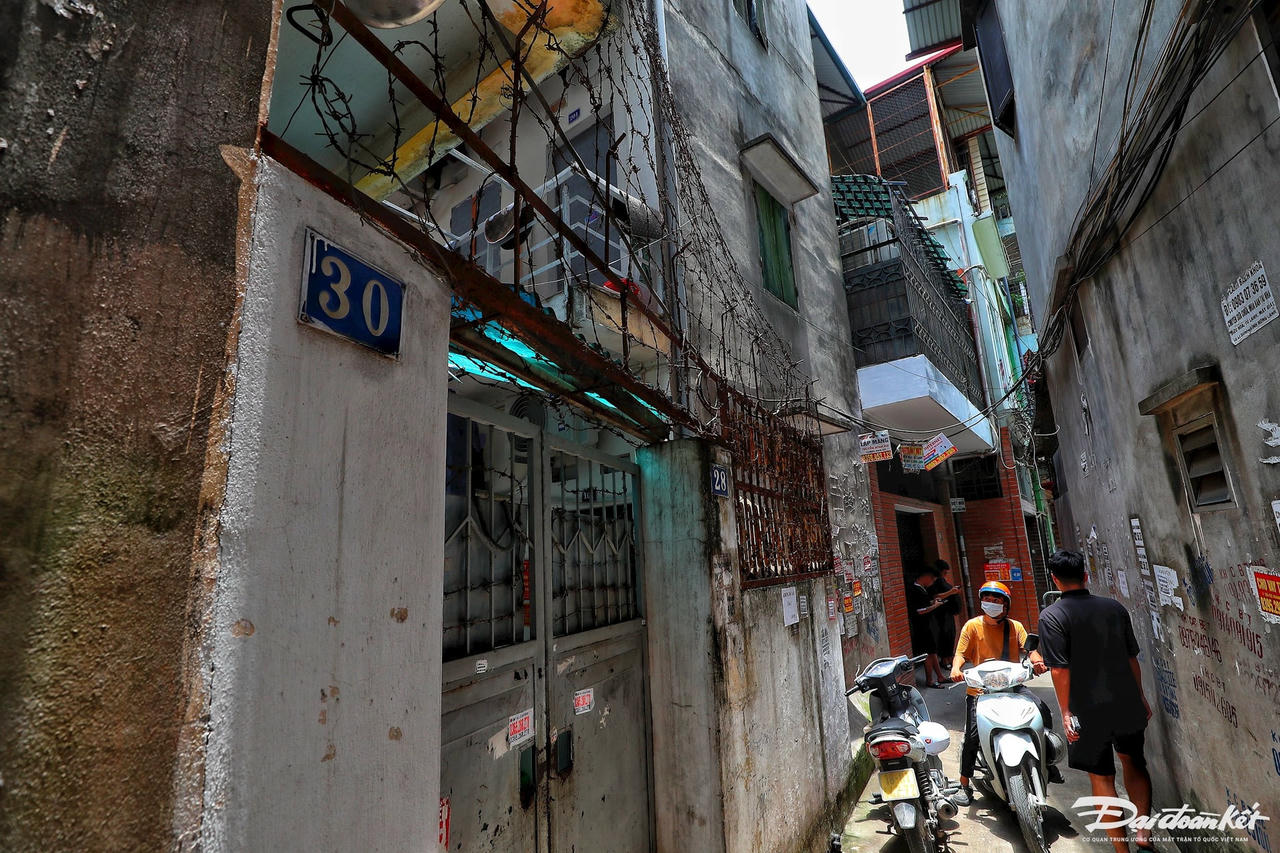 chuong_cop-le-khanh1.jpg