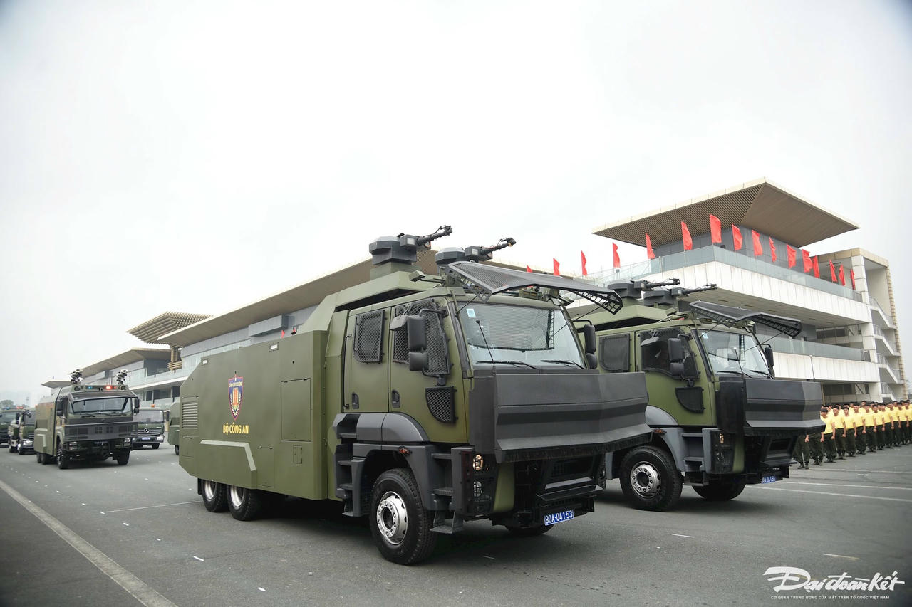 ky-niem-50-nam-canh-sat-co-dongntd_8322-2.jpg
