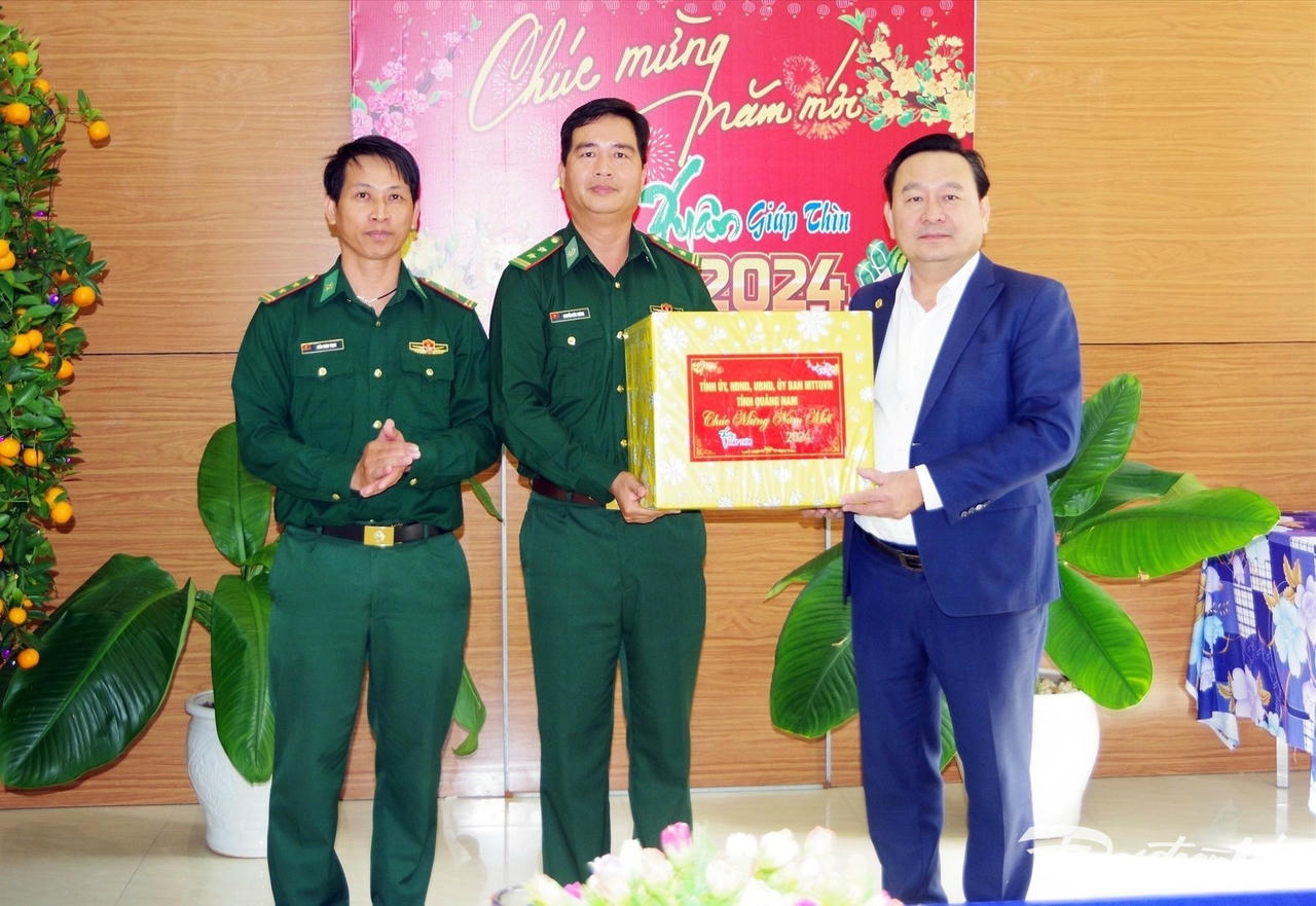 W_chuc-tet-1.jpg