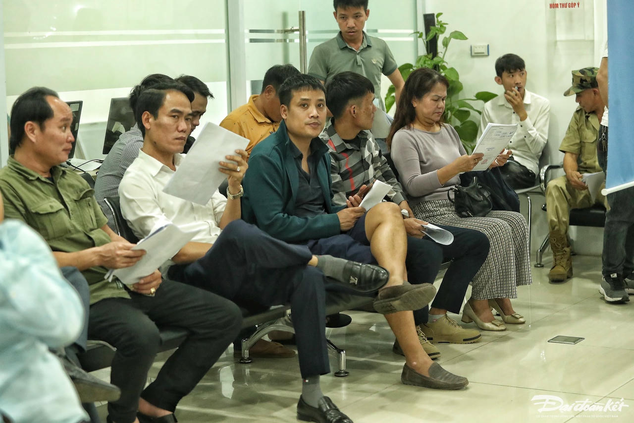 W_cap_doi_bang-le-khanh12.jpg