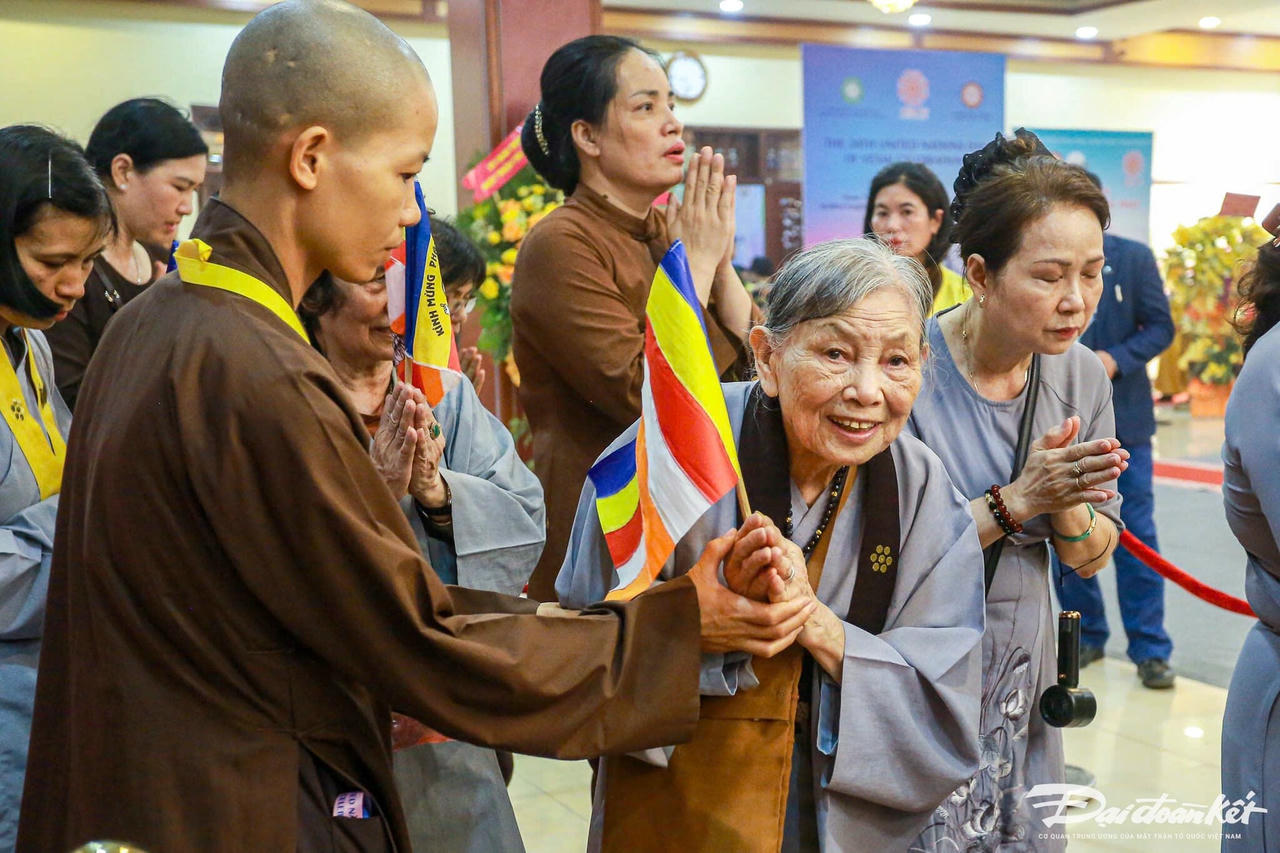 xa_loi_le_khanh17.jpg