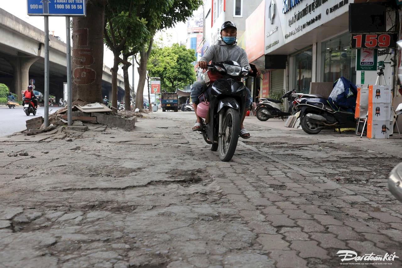 nguyen_xien-le-khanh29.jpg