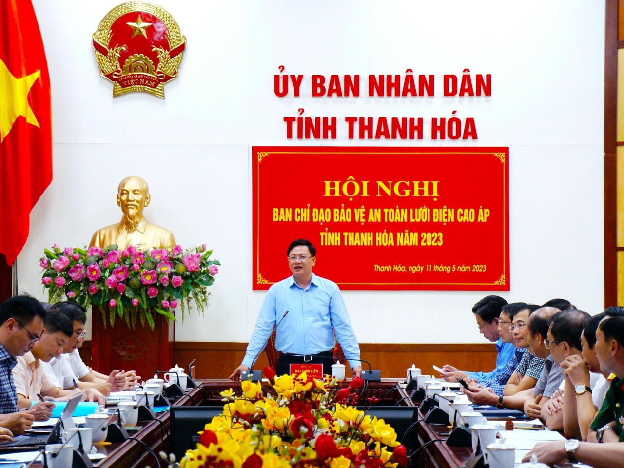 Ủy viên Ban Thường vụ Tỉnh ủy, Phó Chủ tịch UBND tỉnh Thanh Hóa Mai Xuân Liêm phát biểu chỉ đạo tại Hội nghị Ban chỉ đạo bảo vệ an toàn hành lang lưới điện cao áp tỉnh Thanh Hóa.