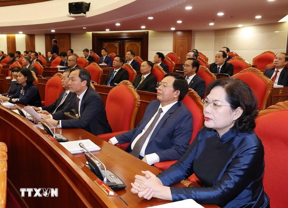 Các đại biểu dự phiên bế mạc Hội nghị lần thứ 9 Ban Chấp hành Trung ương Đảng khóa XIII. (Ảnh: Trí Dũng/TTXVN) ttxvn_hoi nghi trung uong 07_resize.jpg