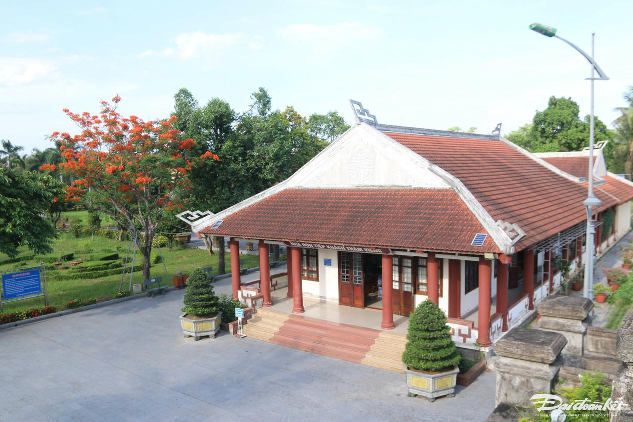 7-thanh-co.jpg