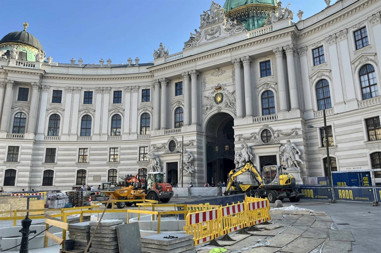 anhbaitren(1).jpg