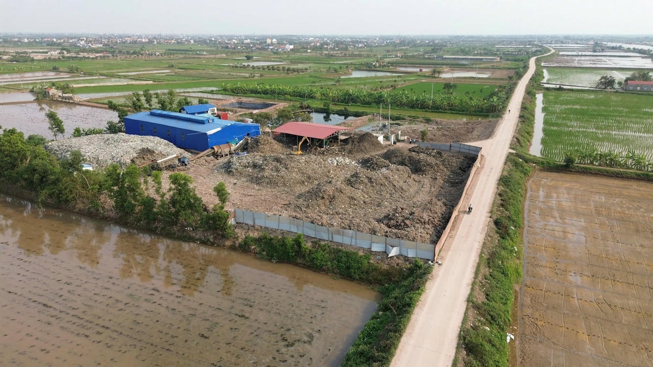 Nếu sớm được tháo gỡ về mặt bằng, Công ty TNHH Dịch vụ môi trường Hải Phòng sẽ “dốc sức” để xử lý xong toàn bộ 10 nghìn rác tồn đọng trong tháng 4/2025, sớm 3 tháng so với cam kết ban đầu. Ảnh: CTV.