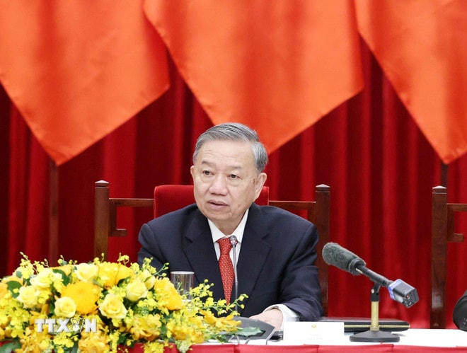 ttxvn-tong-bi-thu-tiep-cac-truong-doan-chinh-dang-cac-nuoc-du-le-ky-niem-50-nam-thong-nhat-dat-nuoc-2904-2.jpg