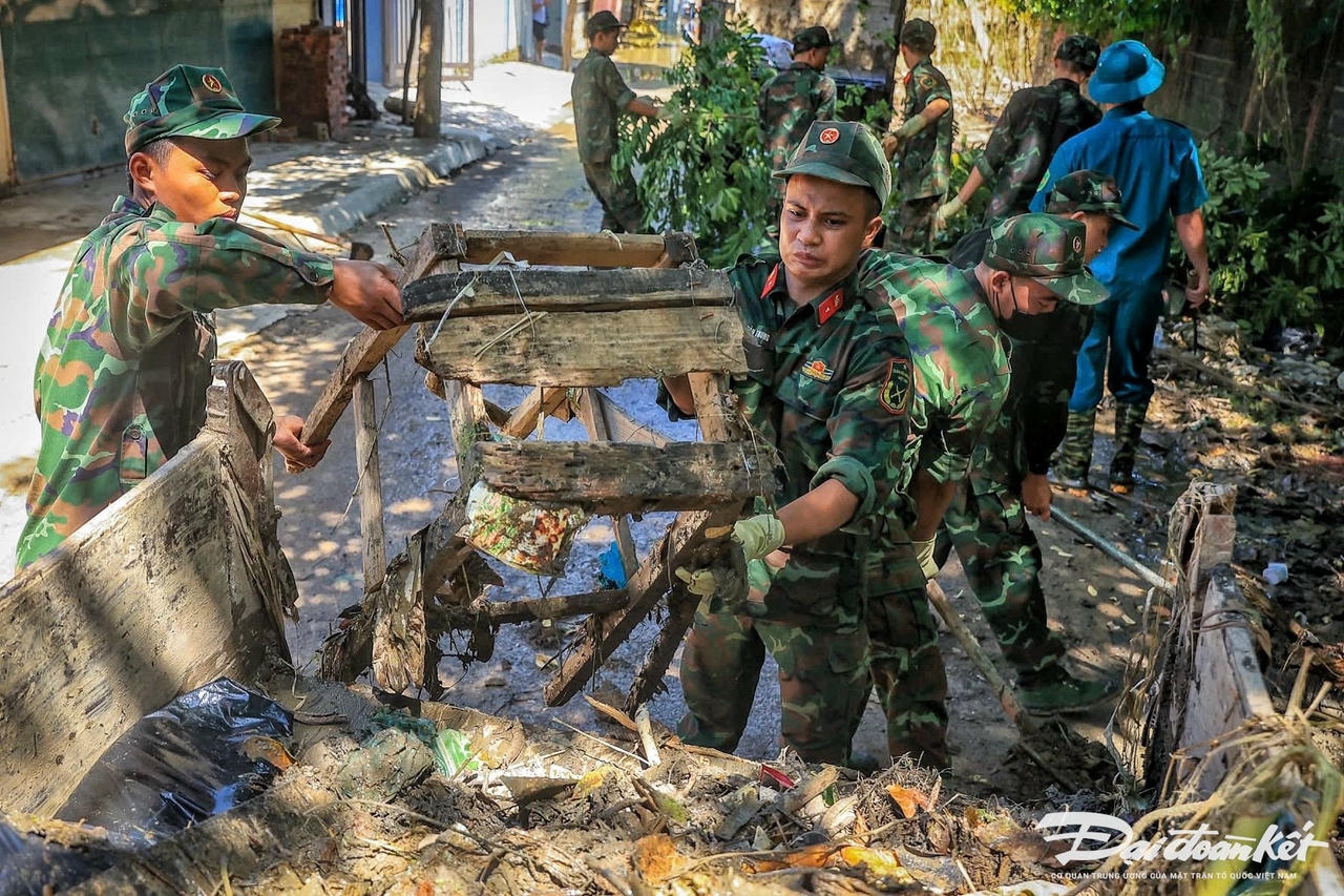 nuoc_rut_le-khanh5.jpg