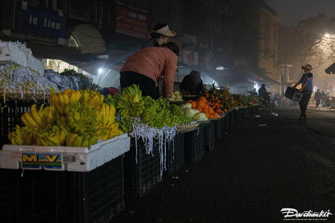 W_cho_hang_be-le-khanh24.jpg