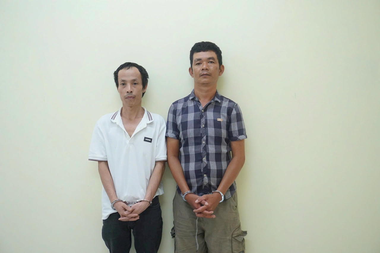 Ảnh 3 - từ trái qua, Ngô Sơn Hà, Trần Như Phước