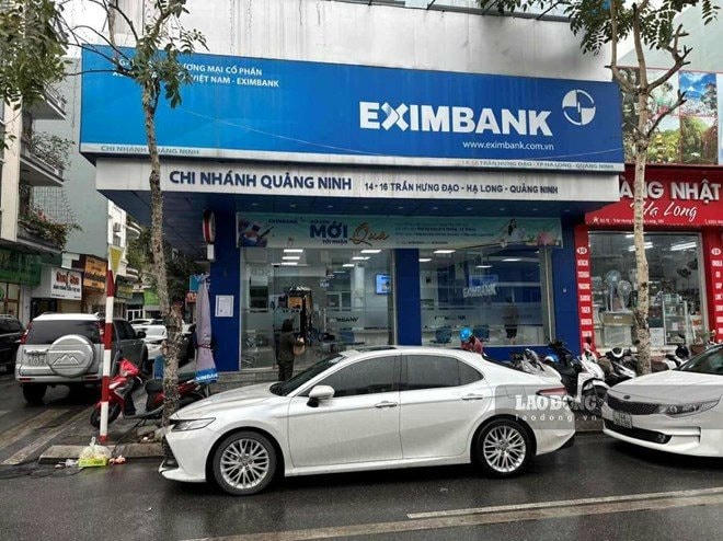 tru-so-eximbank-quan.jpg