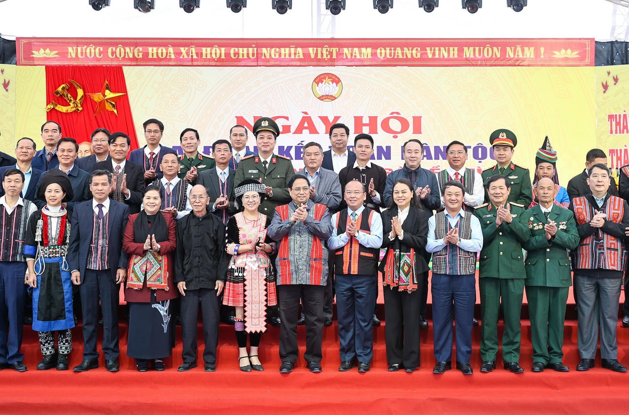 z4892034557535_75e691a1ee2cf6b95884350a993b9de9.jpg