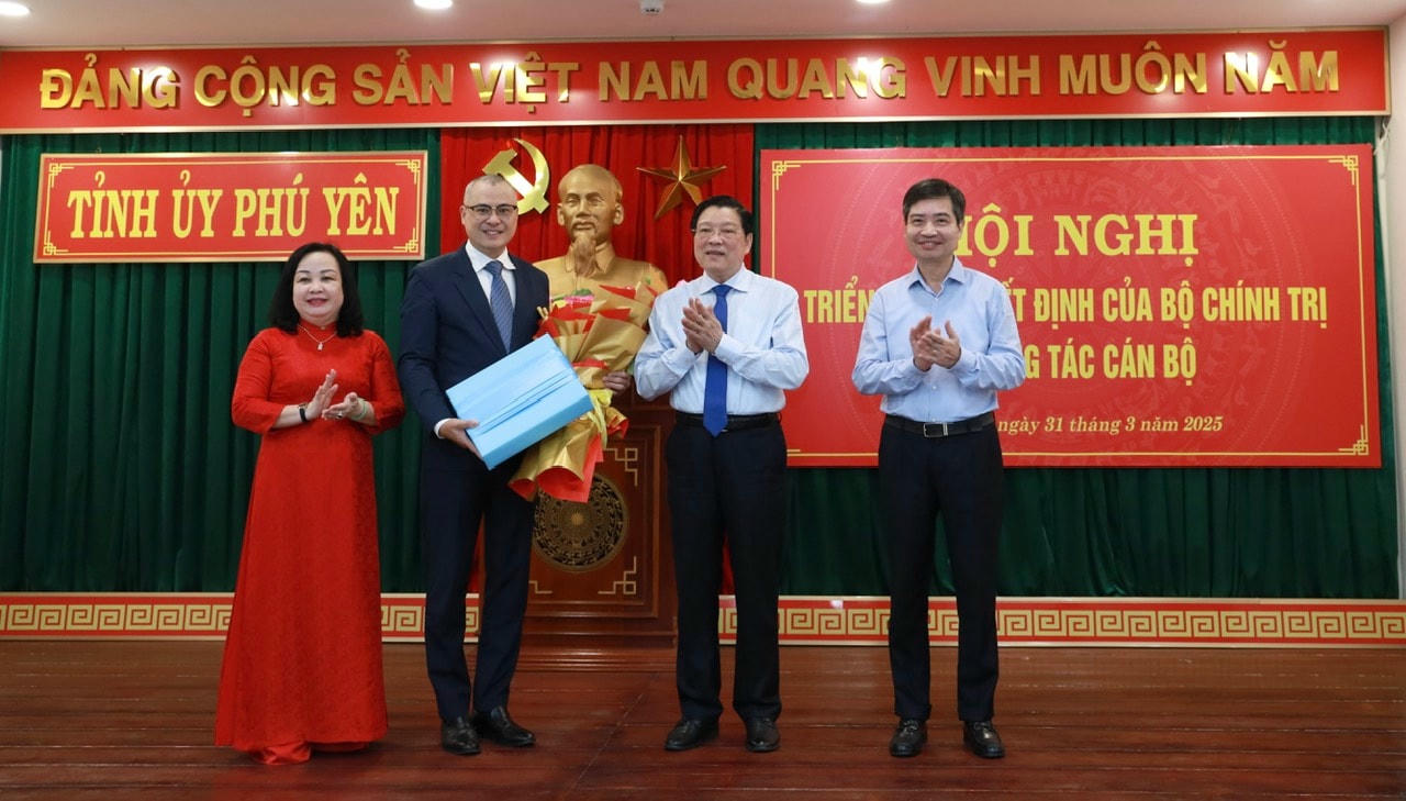 baophuyen.vn-file-ff8080818bb03877018bb2dc71b615ba-032025-_a_duong_1_20250331163817.jpg
