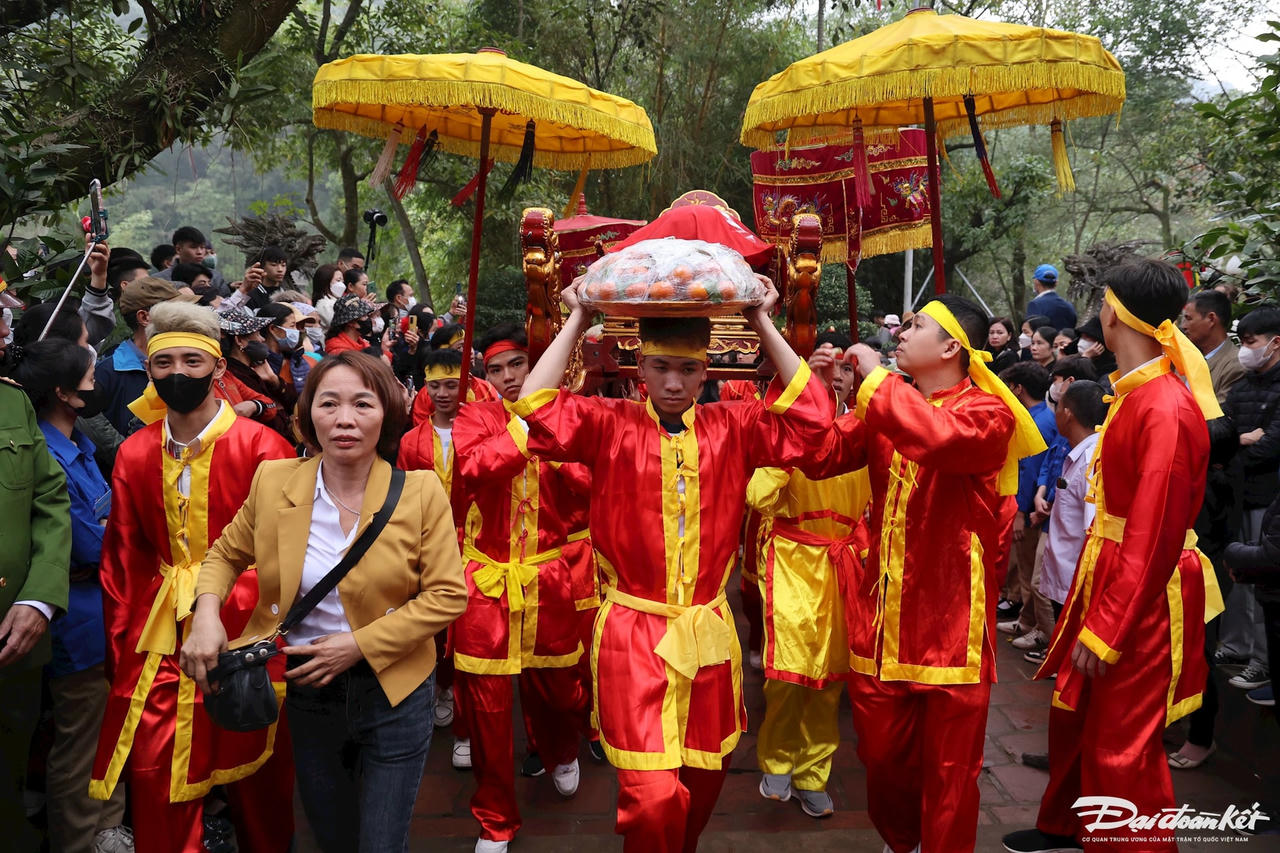 W_hoi_giong_soc_son-le-khanh12.jpg