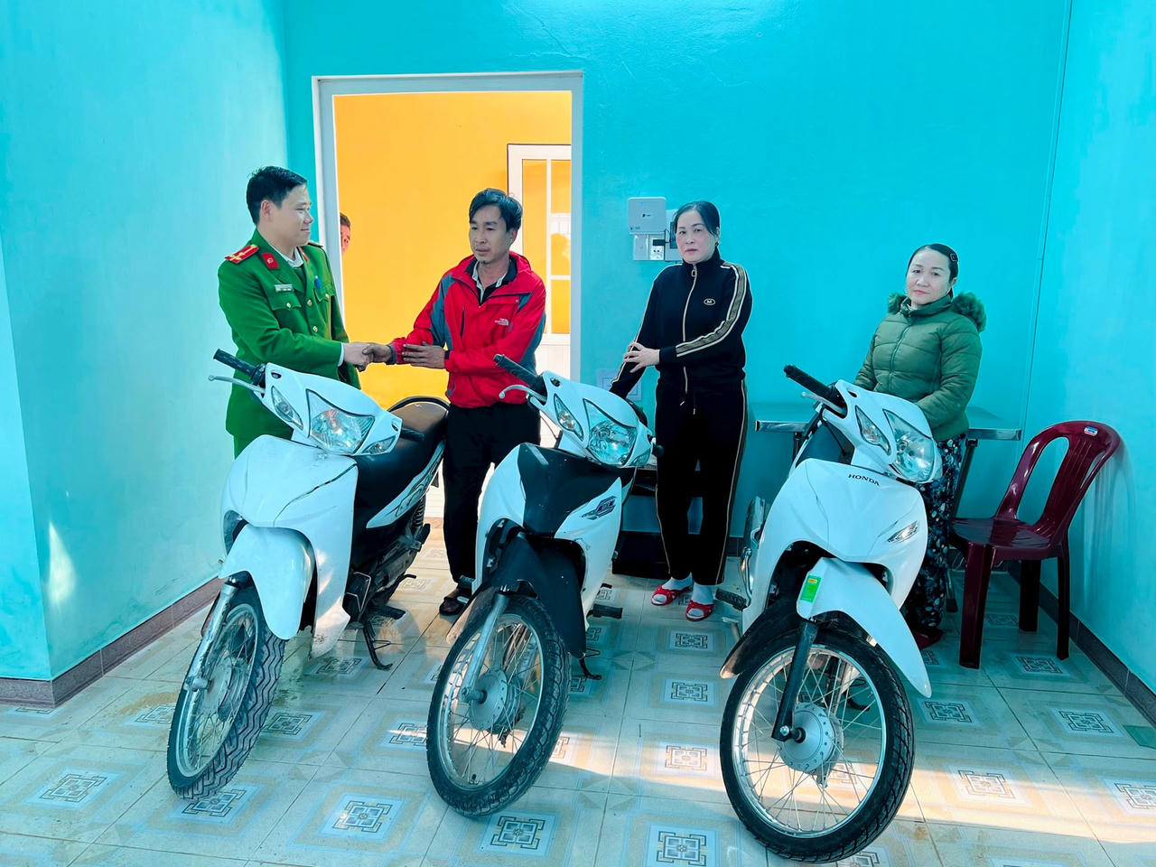 anh trao tra tai san