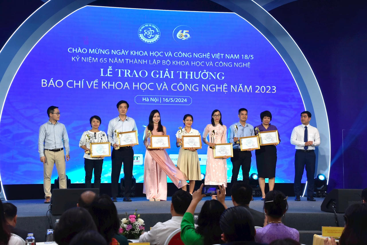 ddk_9055-9b5e8be5bd09a25c4f51355959f70b09.jpg