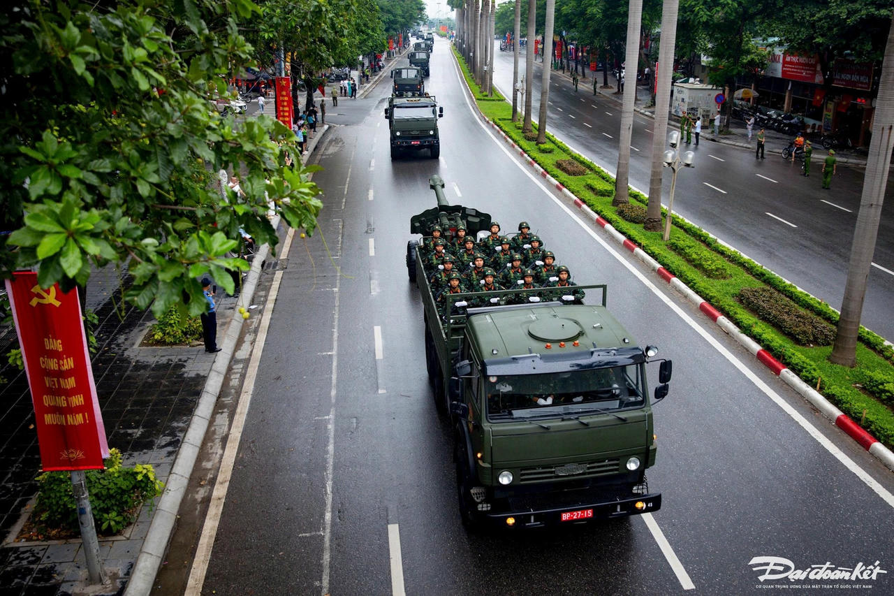 ảnh khí tài1
