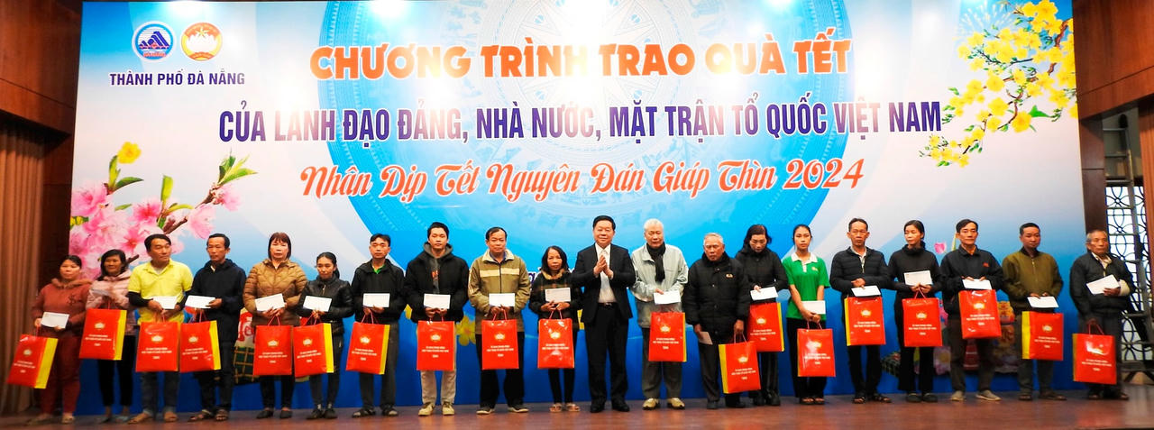 a-nghia-qua0110.jpg