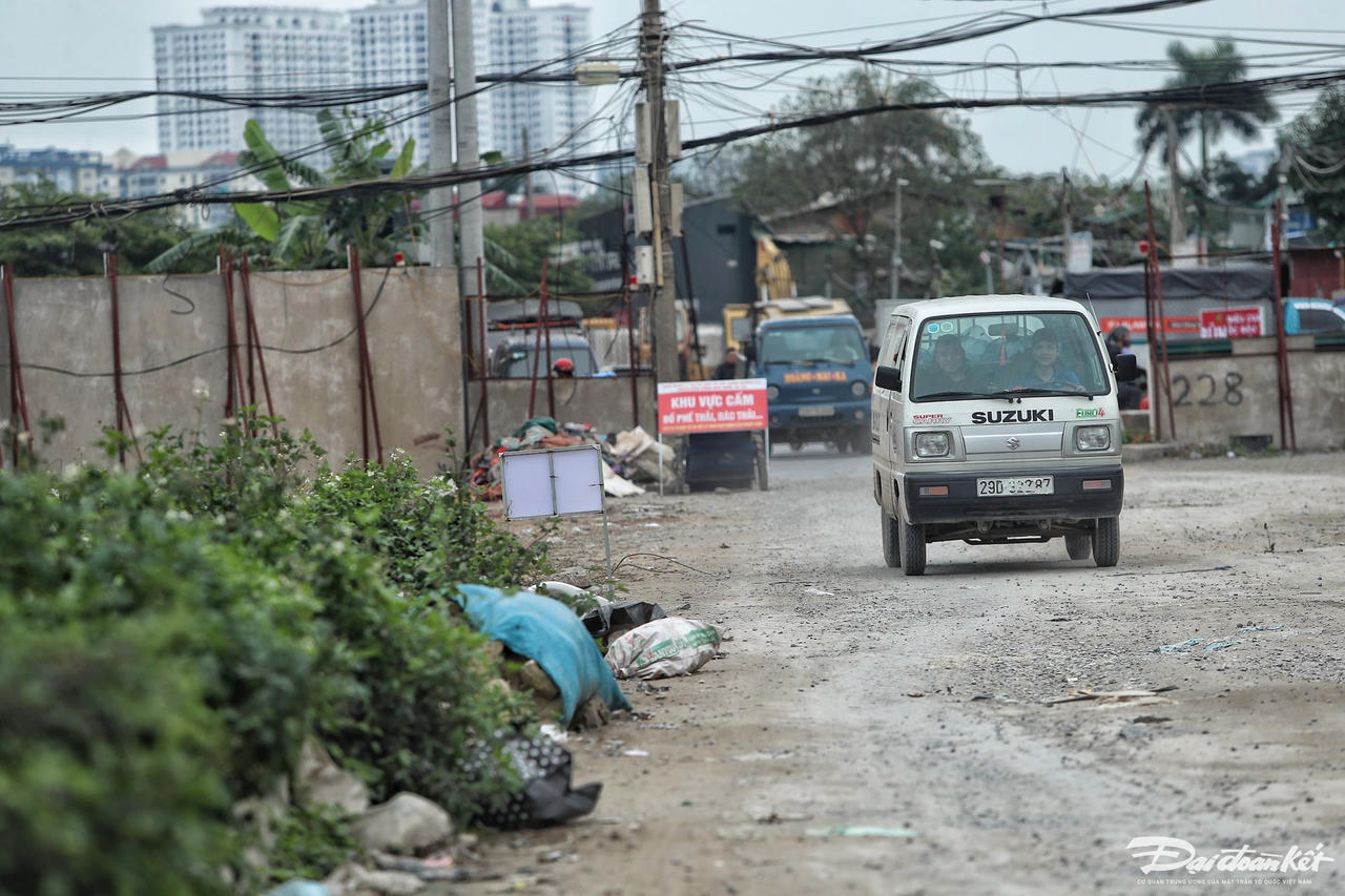 W_vanh_dai_2-5-le-khanh15.jpg