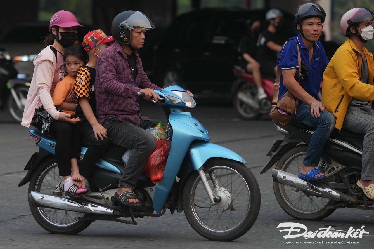 un_tac-le-khanh5.jpg