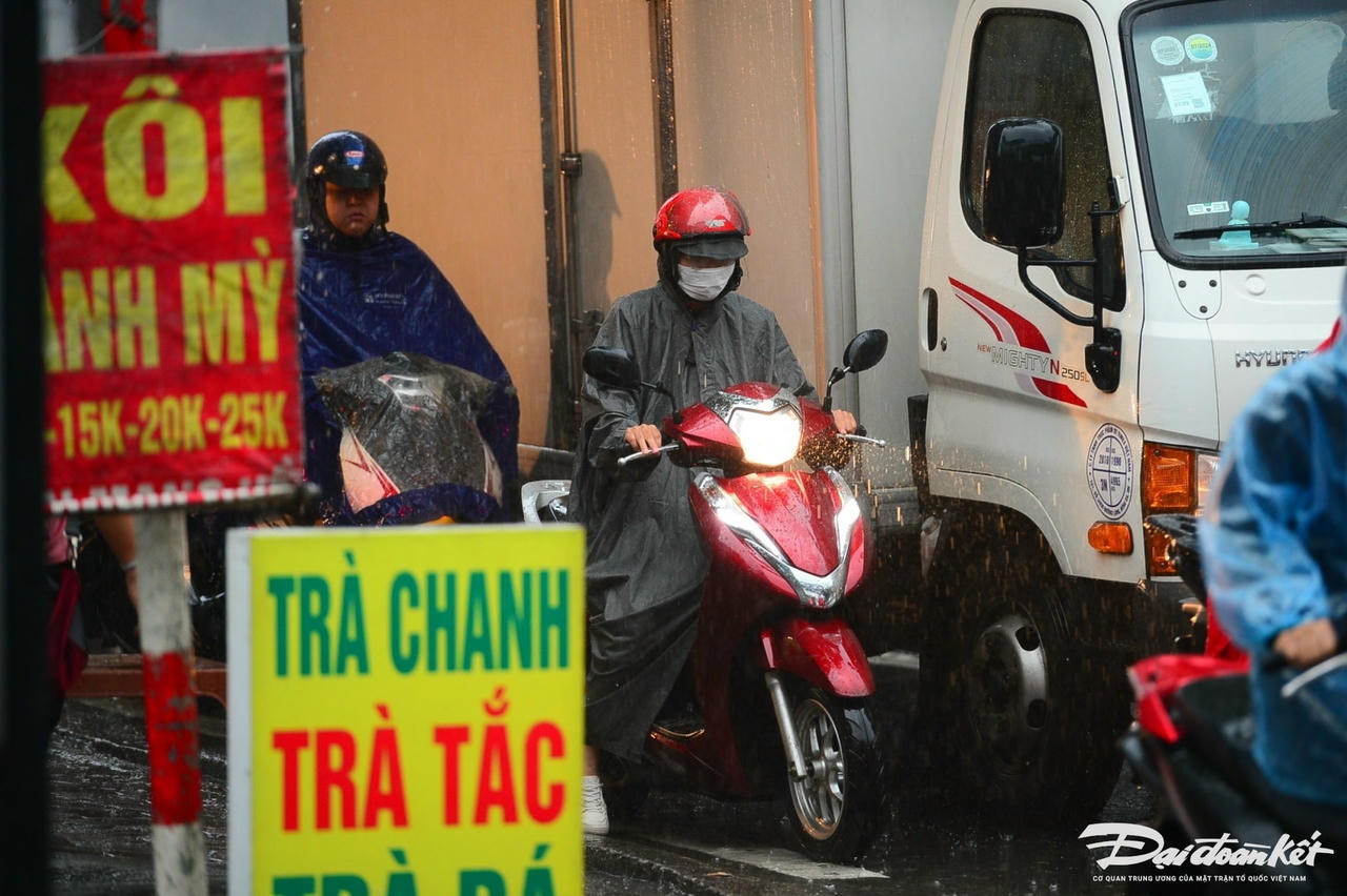 tac_duong-le-khanh29.jpg
