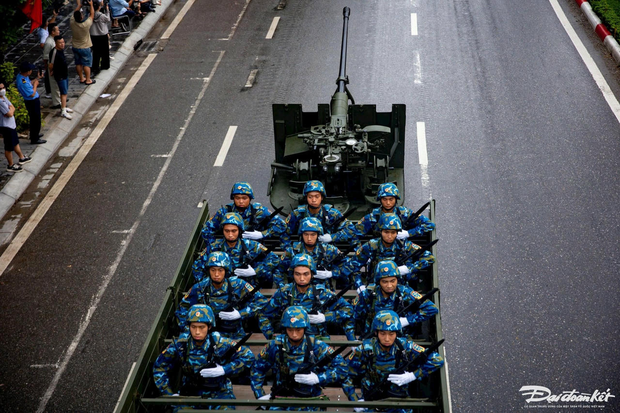 ảnh khí tài8