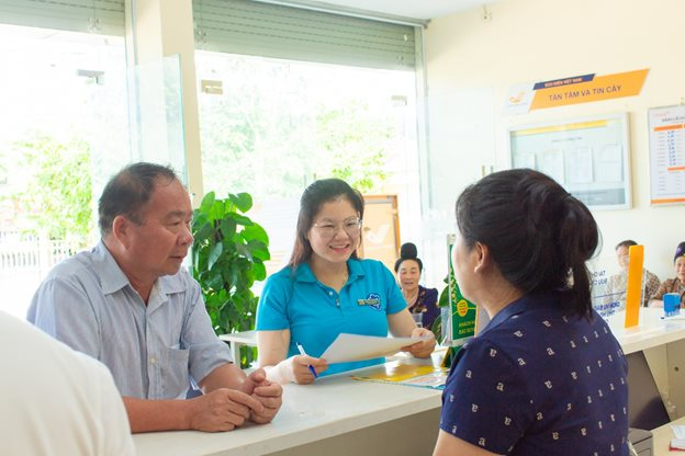 vận động