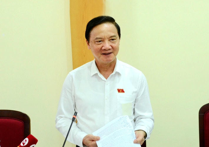 ông Định