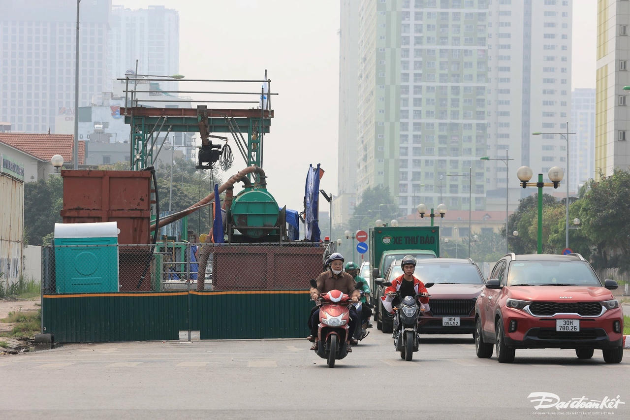 lo_cot-le-khanh1.jpg