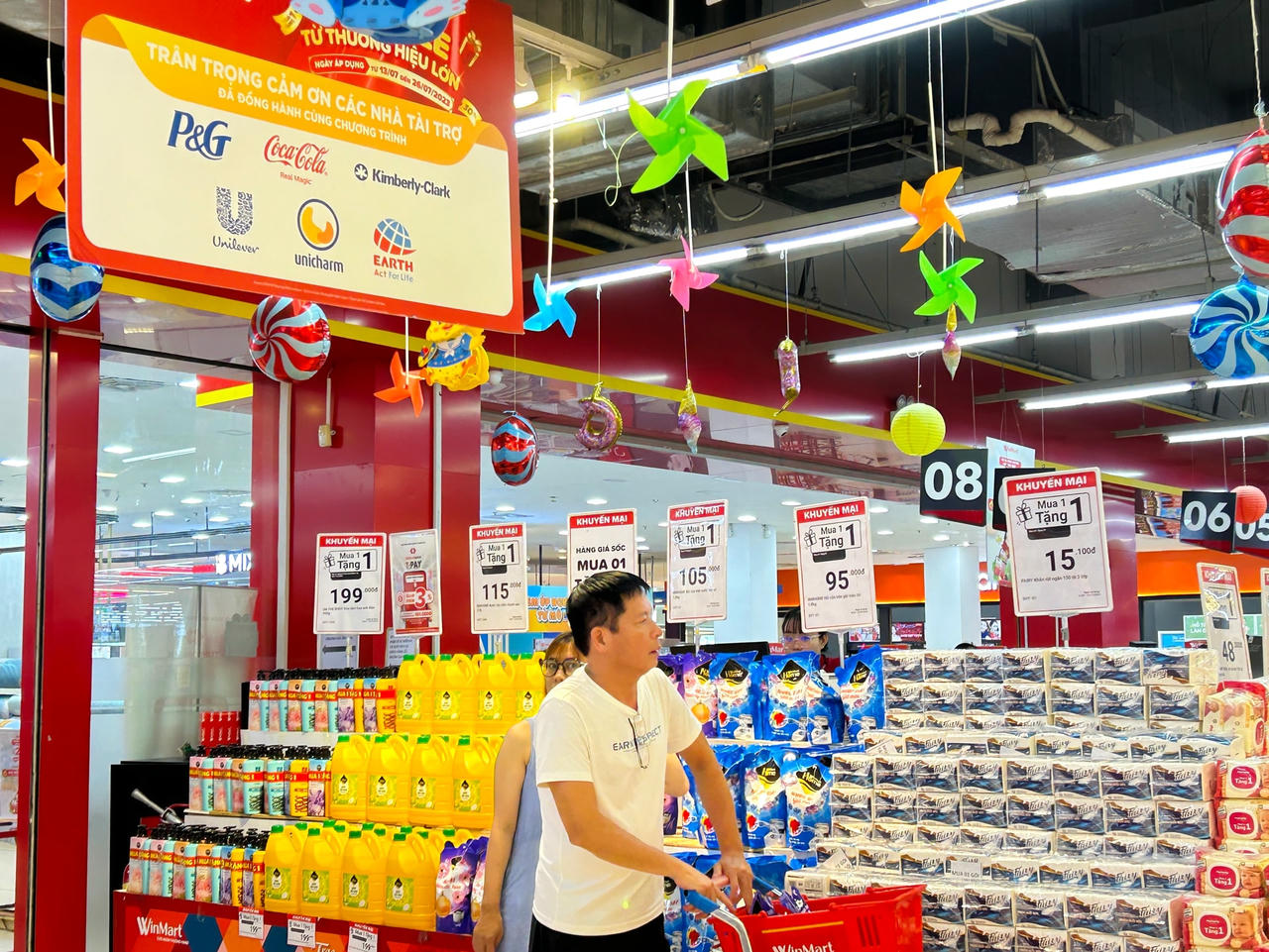 WinCommerce triển khai hàng loạt chương trình ưu đãi lên tới 30%, khuyến mại mua 1 tặng 1 nhiều mặt hàng.