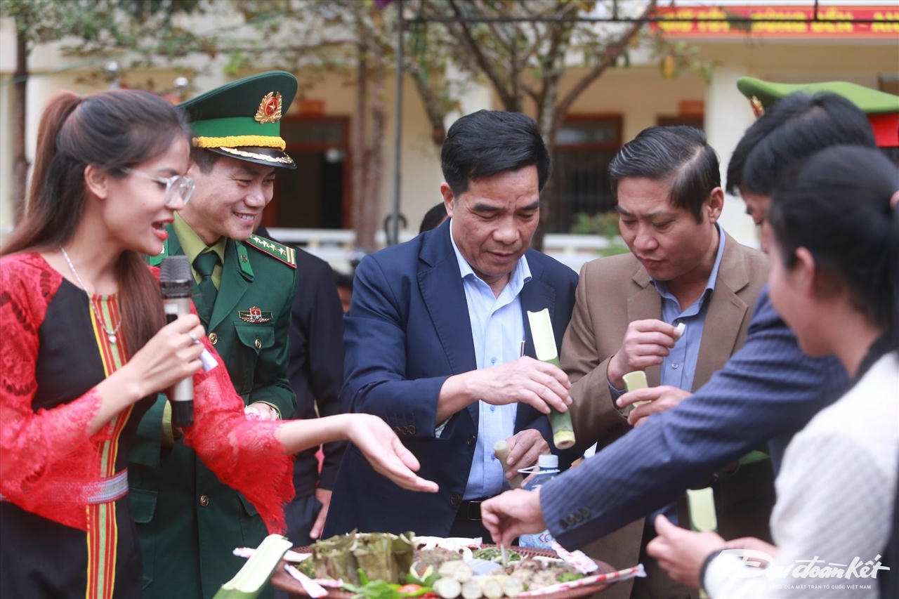 W_tham-2.jpg