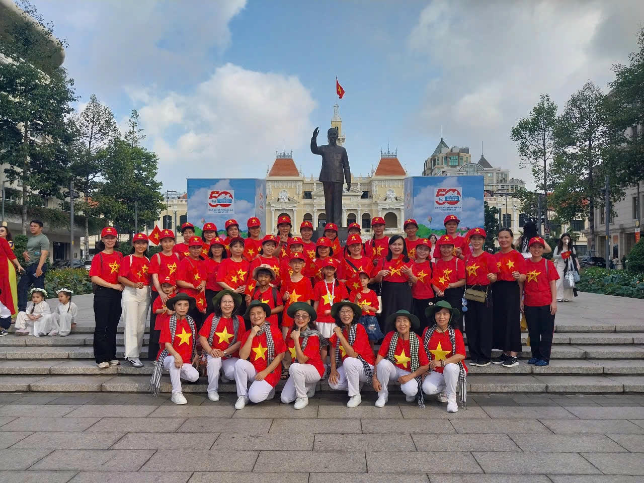 phụ kiện 6