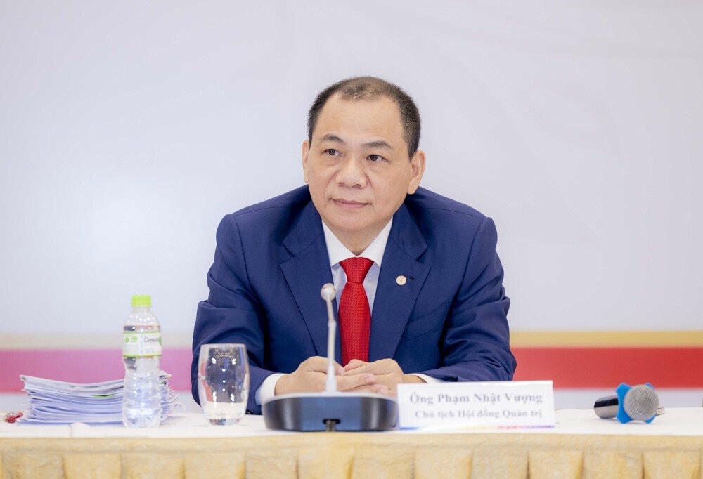 Ông Phạm Nhật Vượng - Chủ tịch Vingroup tại cuộc họp sáng nay. Ảnh: Vingroup.