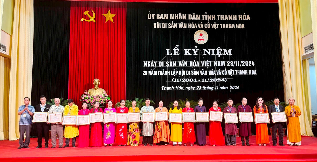 Cổ vật 2