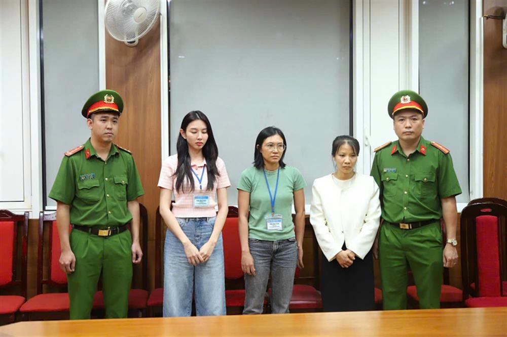 Anh bai tren
