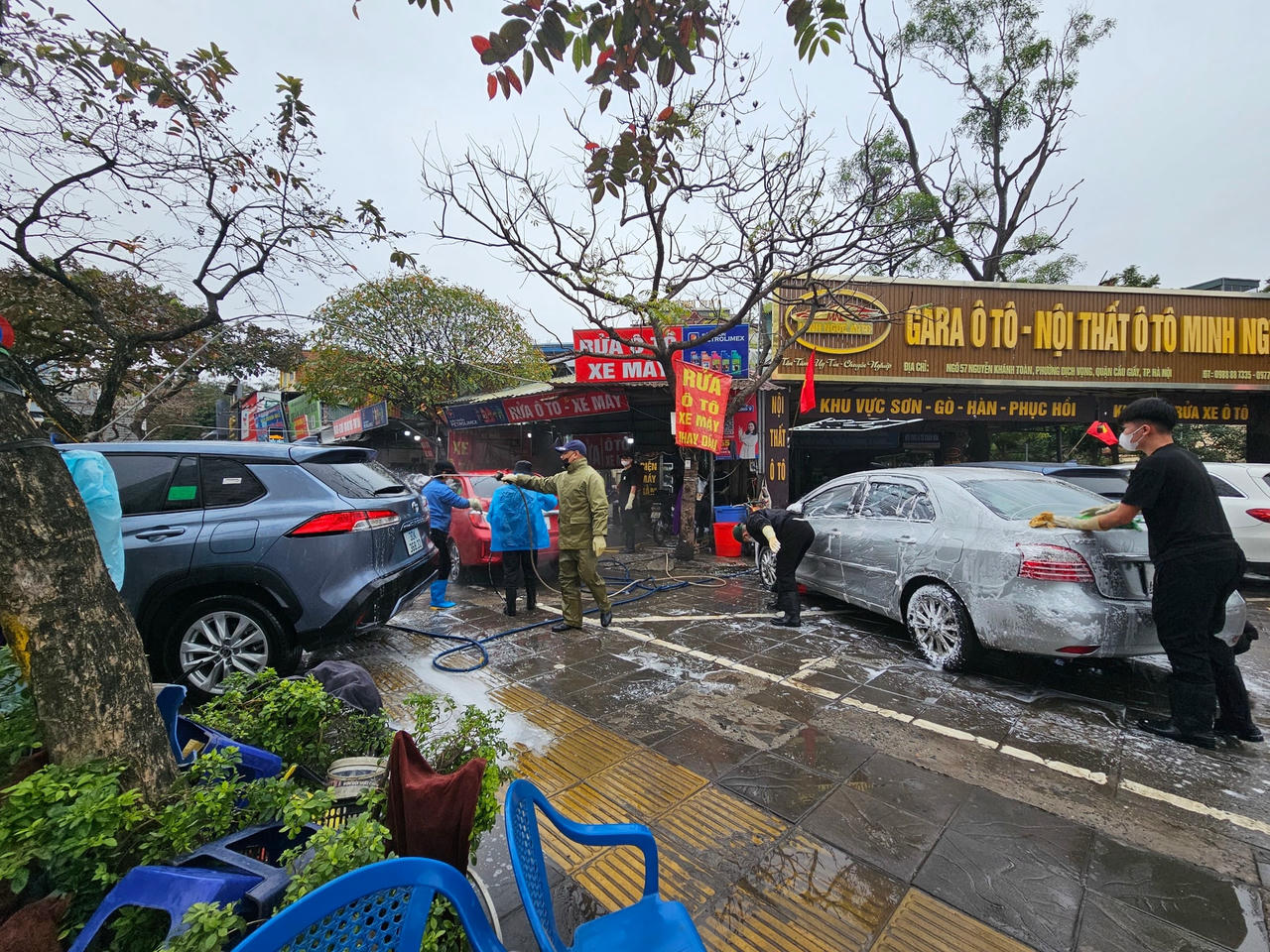 W_rua_xe-le-khanh1.jpg