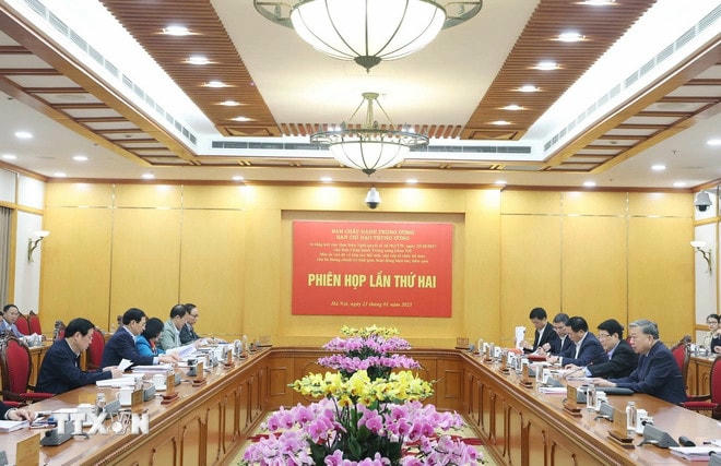 Tổng Bí thư Tô Lâm, Trưởng Ban Chỉ đạo chủ trì Phiên họp. (Ảnh: Thống Nhất/TTXVN) ttxvn-tong-bi-thu-to-lam-chu-tri-phien-hop-lan-thu-hai-ve-tong-ket-viec-thuc-hien-nghi-quyet-so-18-nqtw-7819722-resize-1.jpg