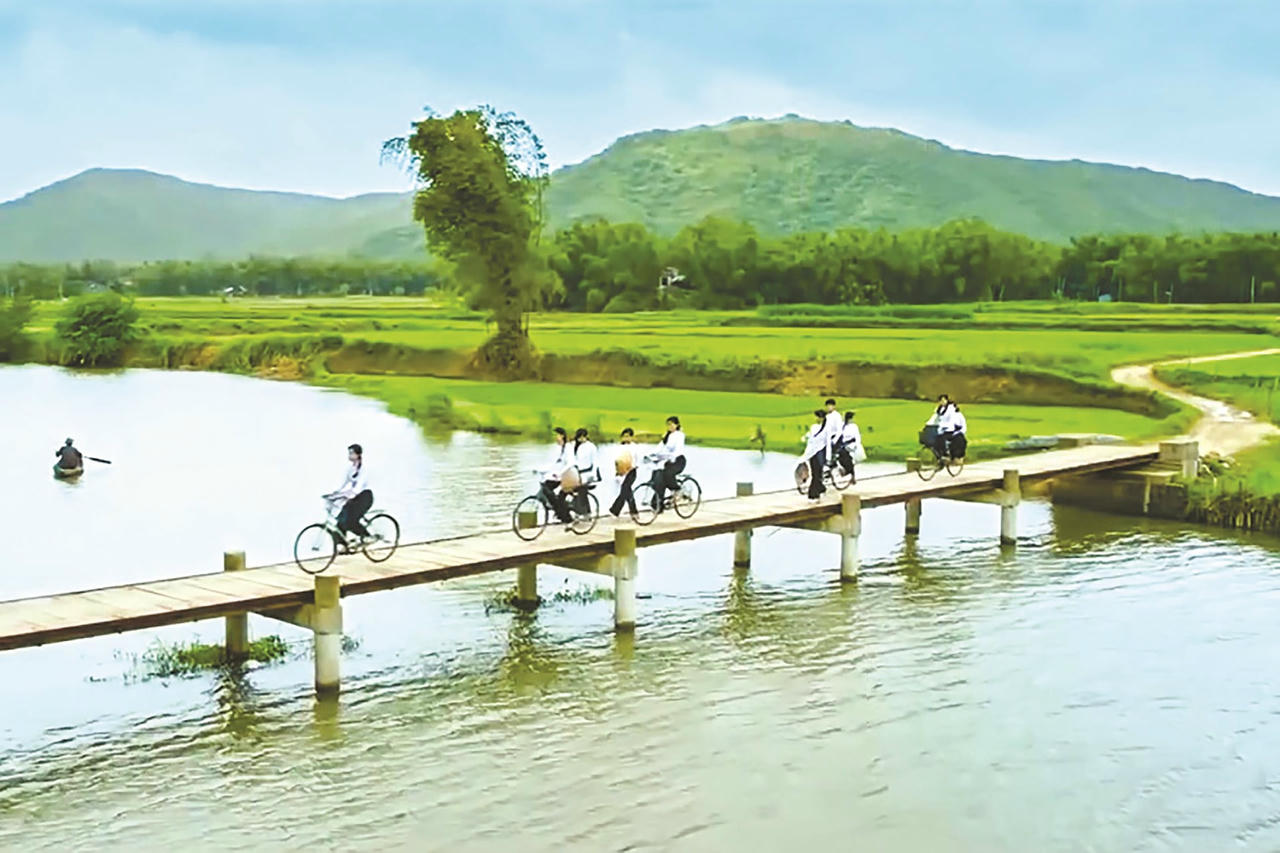bai-vh-toi-thay-ho-vang.jpg