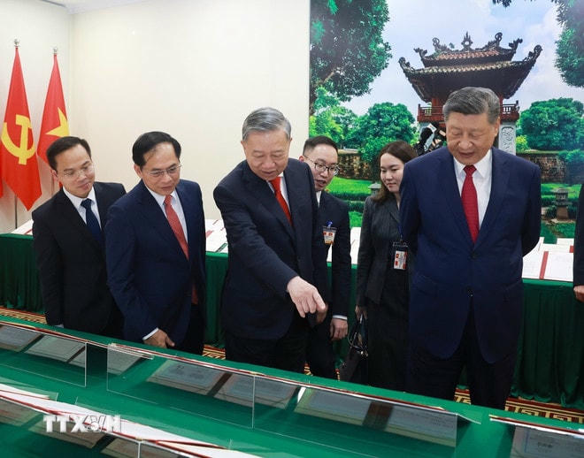 ttxvn-van-kien-hop-tac-viet-nam-trung-quoc-tong-bi-thu-3.jpg