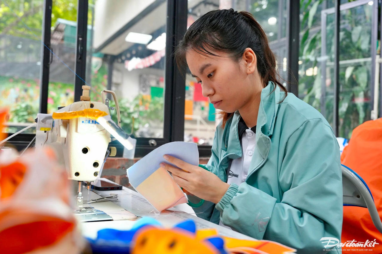 W_nghe_nhan_lam_rong-le-khanh26.jpg