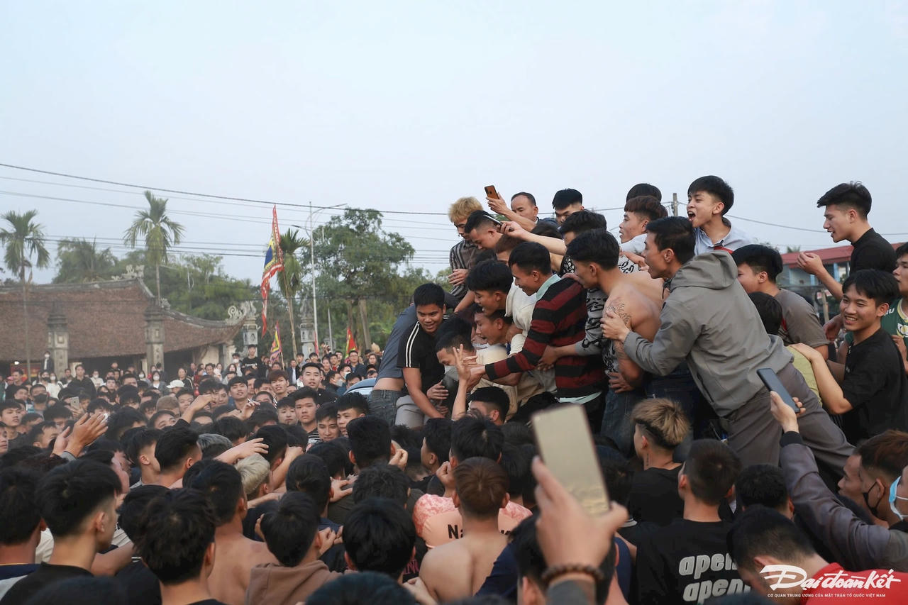 phet_le-khanh10.jpg