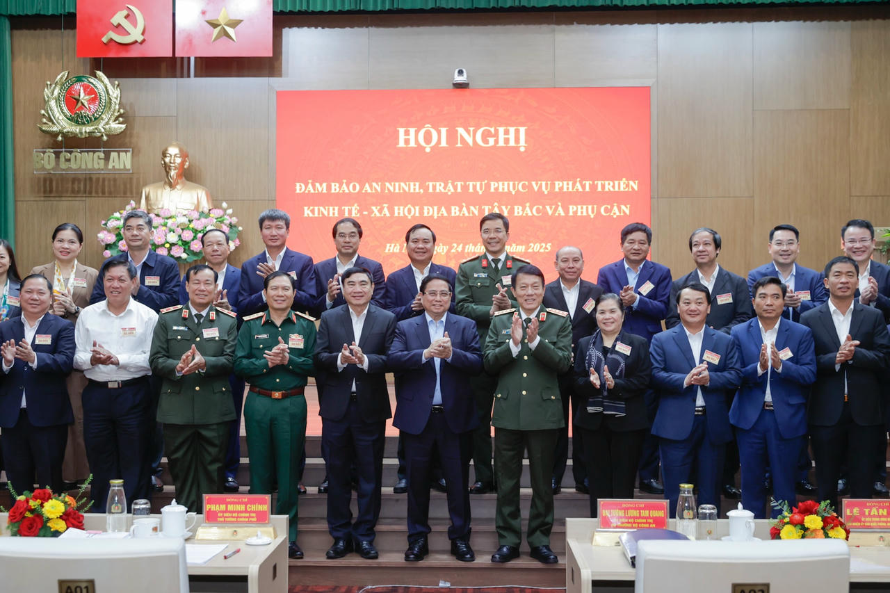 Thủ tướng: 9 nhóm nhiệm vụ trọng tâm để tạo nền tảng vững chắc phát triển Tây Bắc- Ảnh 7.