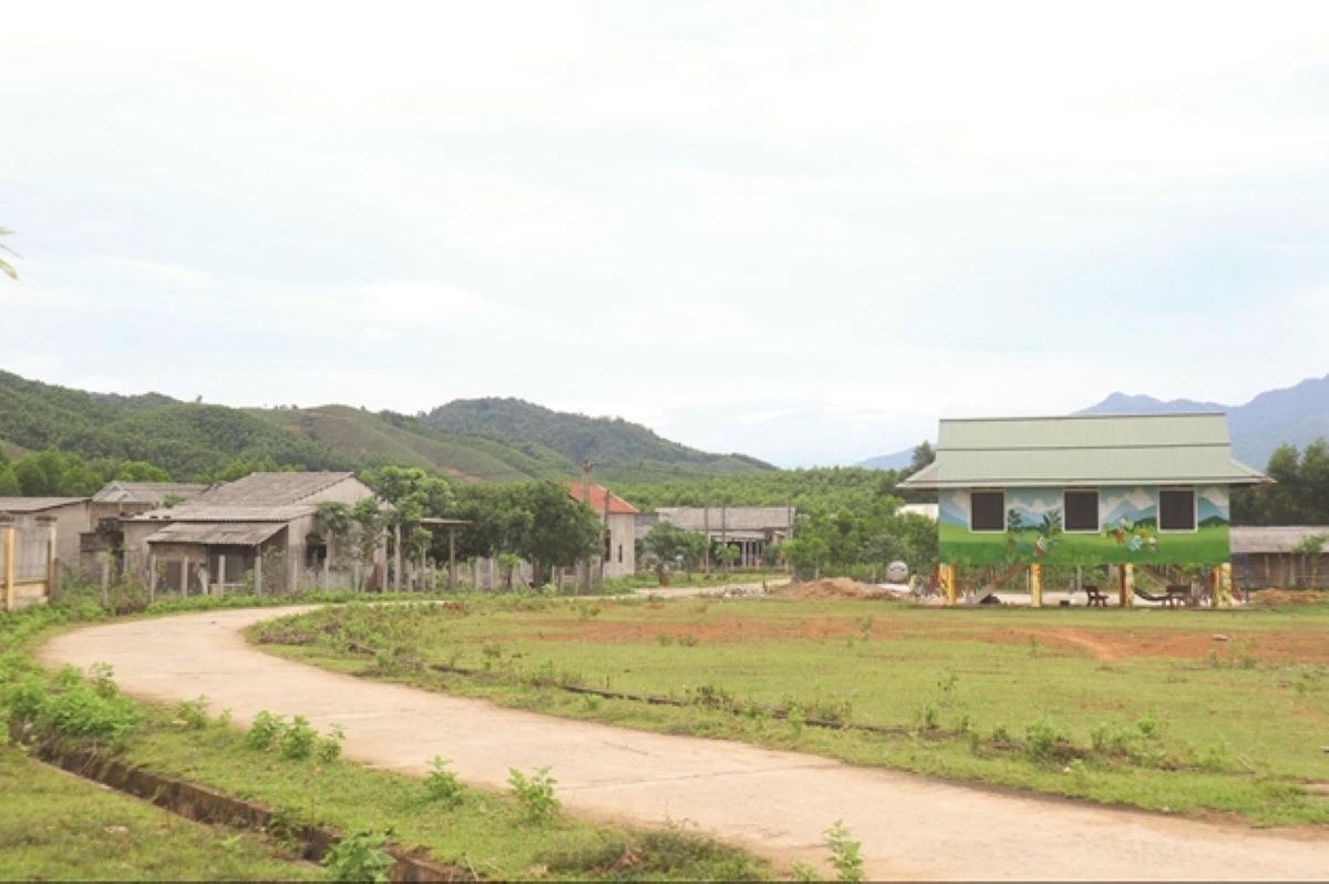 Nhờ đồng loạt triển khai nhiều Dự án trong Chương trình MTQG 1719, tỉ lệ hộ nghèo trong vùng DTTS ở Quảng Trị đã giảm sâu.