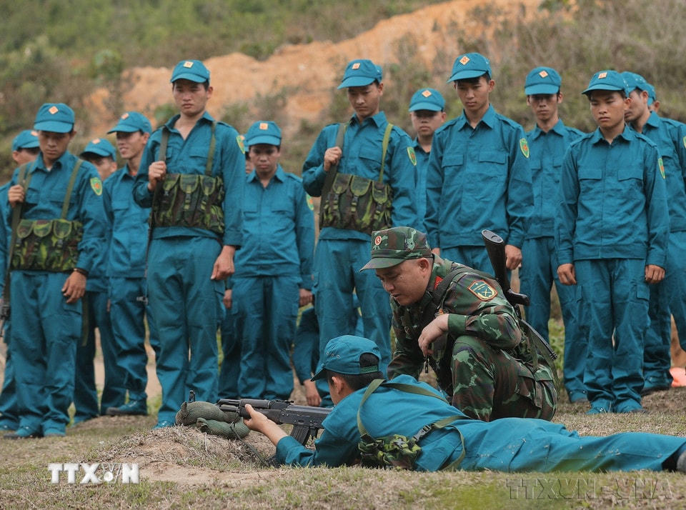 Ban Chỉ huy Quân sự huyện Yên Minh, tỉnh Hà Giang, tổ chức khóa huấn luyện cho dân quân tự vệ năm thứ nhất, tháng 5/2024. (Ảnh: Đức Thọ/TTXVN)